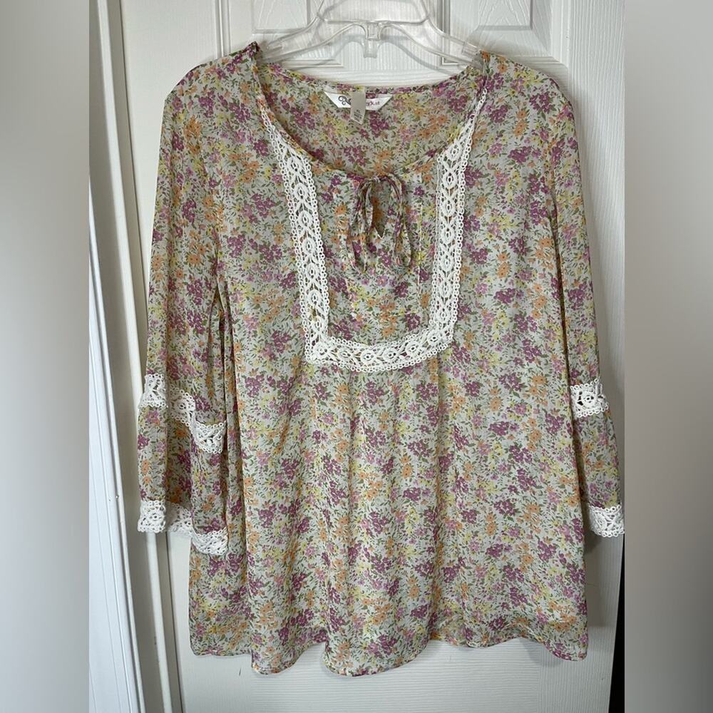 Krazy Kat Floral Sheer lined Cottage Core Cream Crochet Blouse size XL